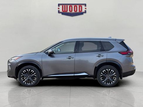 New 2026 Nissan Rogue Platinum w/ Platinum Premium Package AWD/4WD image 4
