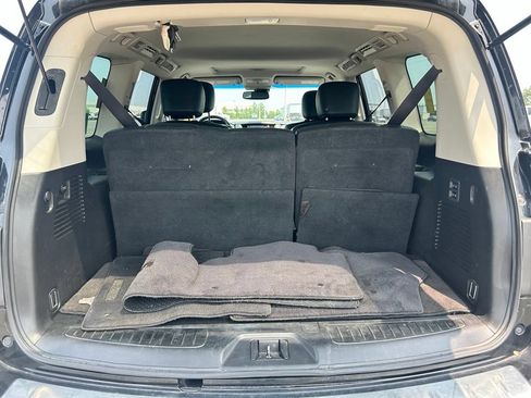 Used 2017 INFINITI QX80 4WD w/ Driver Assistance Package image 30