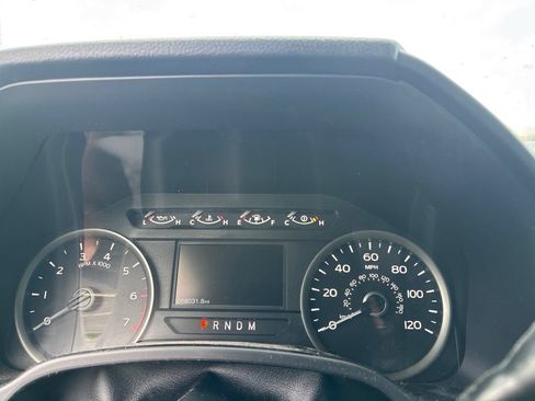 Used 2019 Ford F150 XLT w/ XTR Package AWD/4WD image 12