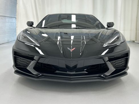 Used 2024 Chevrolet Corvette Stingray Coupe w/ Z51 Performance Package RWD image 5