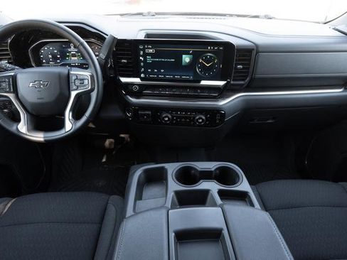 Used 2023 Chevrolet Silverado 1500 RST w/ Z71 Off-Road Package image 16