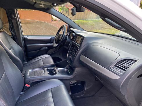 Used 2019 Dodge Grand Caravan GT FWD image 56