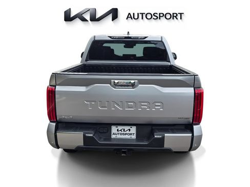 Used 2026 Toyota Tundra Limited AWD/4WD image 8