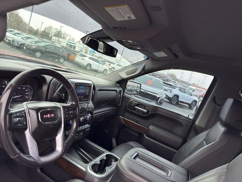 Used 2019 GMC Sierra 1500 SLT w/ SLT Premium Plus Package image 28