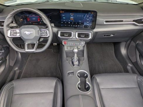 Used 2025 Ford Mustang Premium image 14