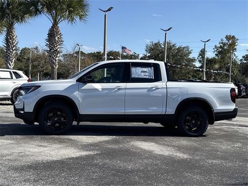 New 2026 Honda Ridgeline Black Edition image 8
