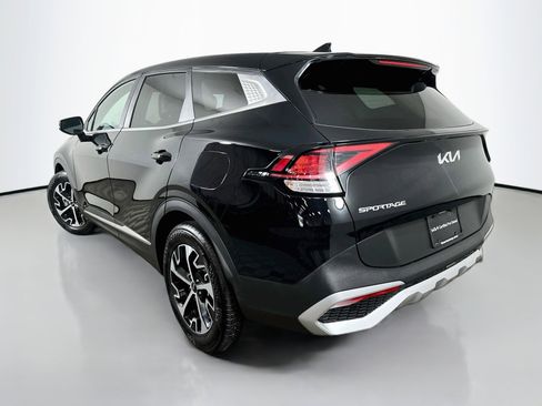 Used 2025 Kia Sportage EX FWD image 5