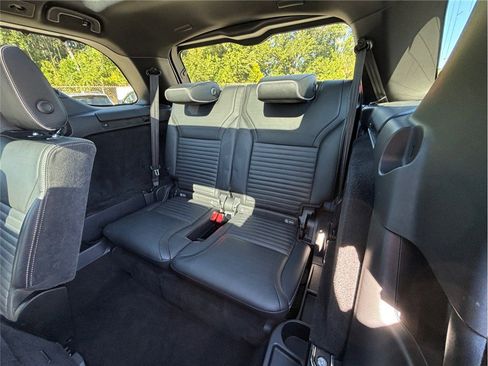 Used 2019 Land Rover Discovery HSE image 46