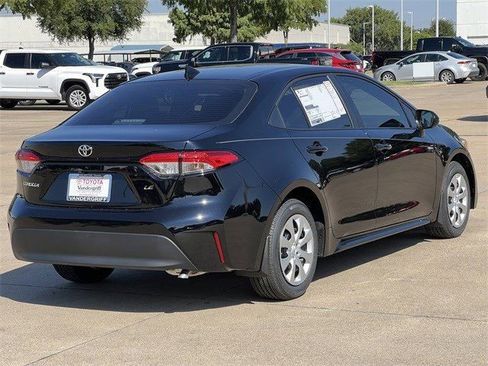 New 2026 Toyota Corolla LE image 4