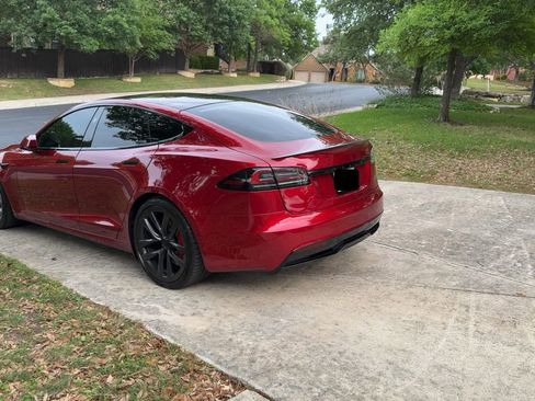 Used 2024 Tesla Model S Plaid AWD/4WD image 5