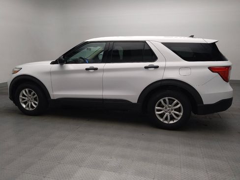 Used 2021 Ford Explorer 2WD image 3