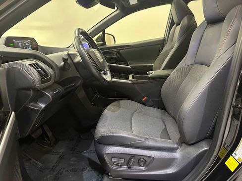 Certified 2025 Toyota bZ4X AWD image 20