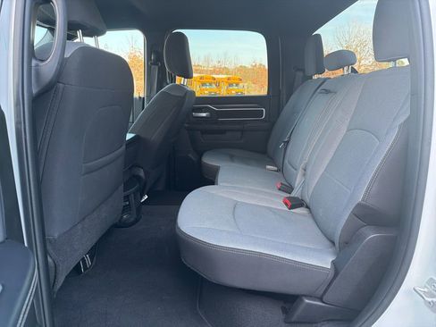Used 2024 RAM 2500 Big Horn image 22
