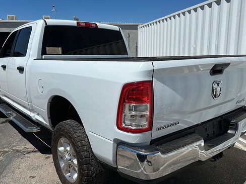 Used 2024 RAM 2500 Big Horn w/ Off Road Package AWD/4WD image 3
