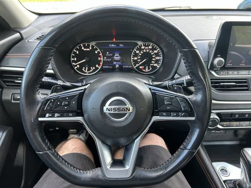 Used 2019 Nissan Altima 2.5 SR image 32