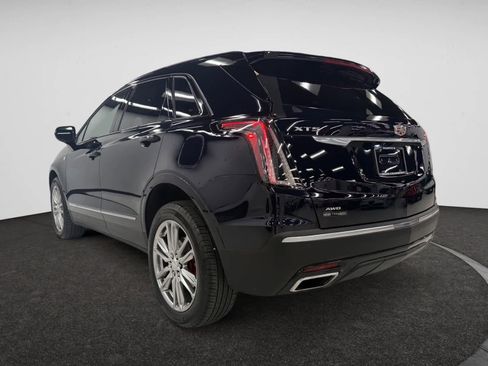 Certified 2022 Cadillac XT5 Sportv image 3