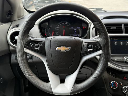 Used 2019 Chevrolet Sonic LT FWD image 7