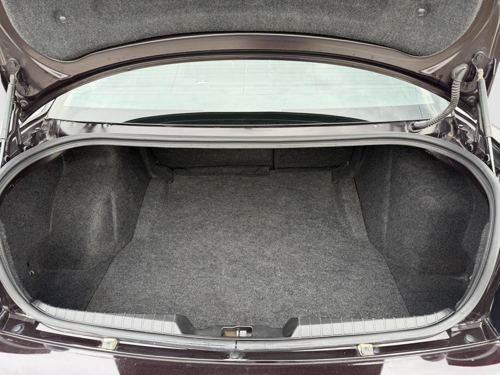 Used 2010 Chrysler 300 Touring AWD/4WD image 21