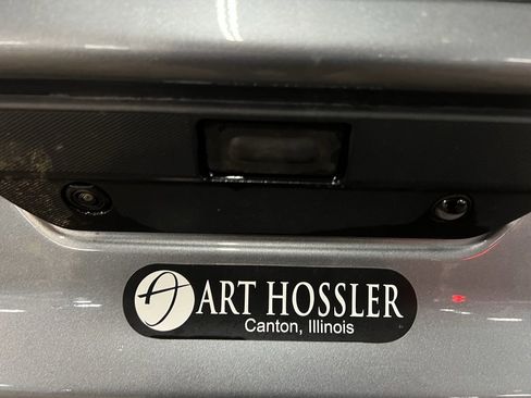 Used 2020 Chevrolet Silverado 1500 LT w/ All-Star Edition image 19