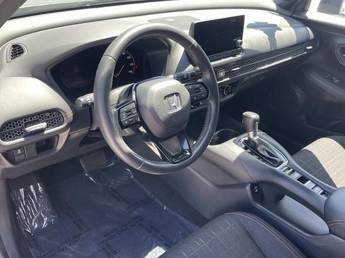 Certified 2024 Honda HR-V Sport image 2