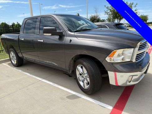 Used 2016 RAM 1500 Lone Star RWD image 4