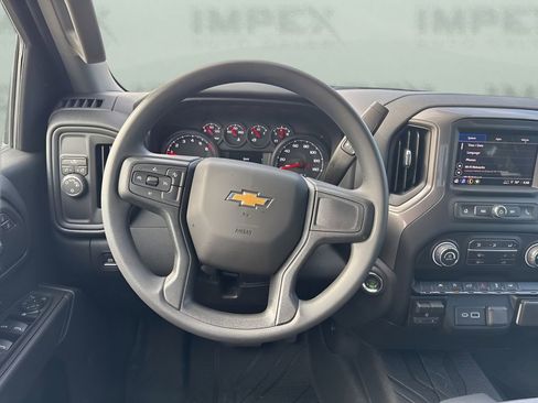 Used 2026 Chevrolet Silverado 1500 Custom RWD image 15