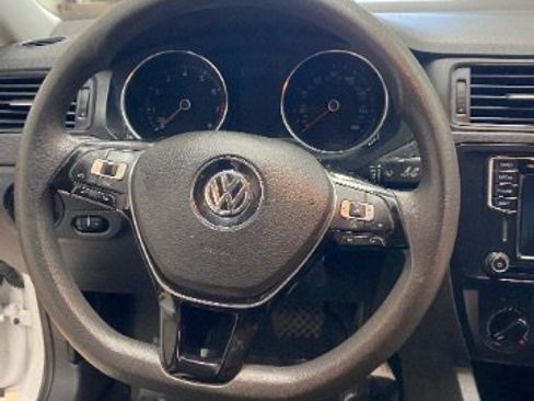 Used 2016 Volkswagen Jetta S FWD image 17