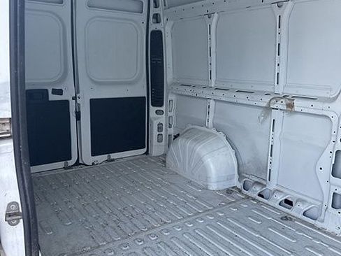 Used 2026 RAM ProMaster 2500 w/ Convenience Group FWD image 22