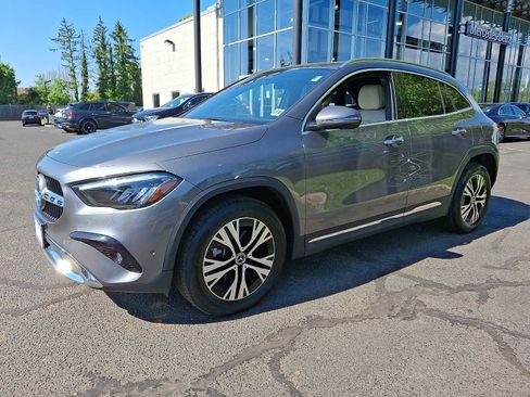 Used 2026 Mercedes-Benz GLA 250 4MATIC image 3