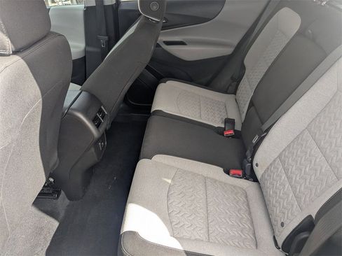 Used 2022 Chevrolet Equinox LT image 22