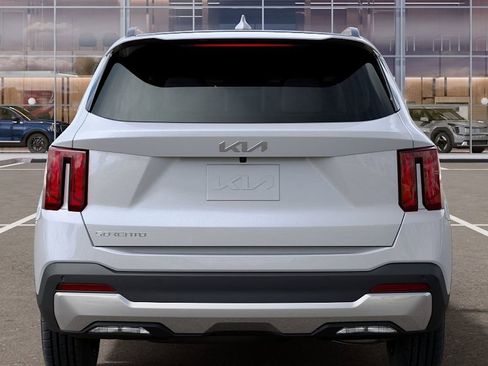 New 2026 Kia Sorento S FWD image 13