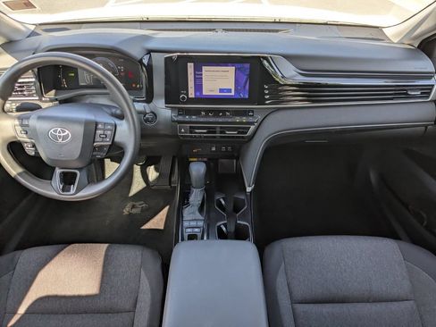 Used 2025 Toyota Camry LE FWD image 14