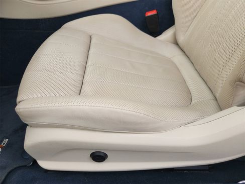 Used 2021 Mercedes-Benz E 450 Cabriolet image 24