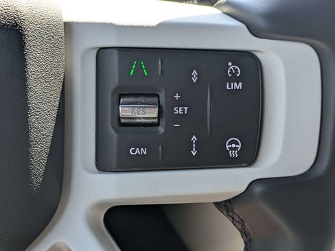 Used 2025 Land Rover Defender 110 S AWD/4WD image 28