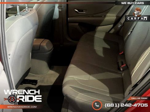 Used 2022 Hyundai Elantra SEL w/ Convenience Package image 28