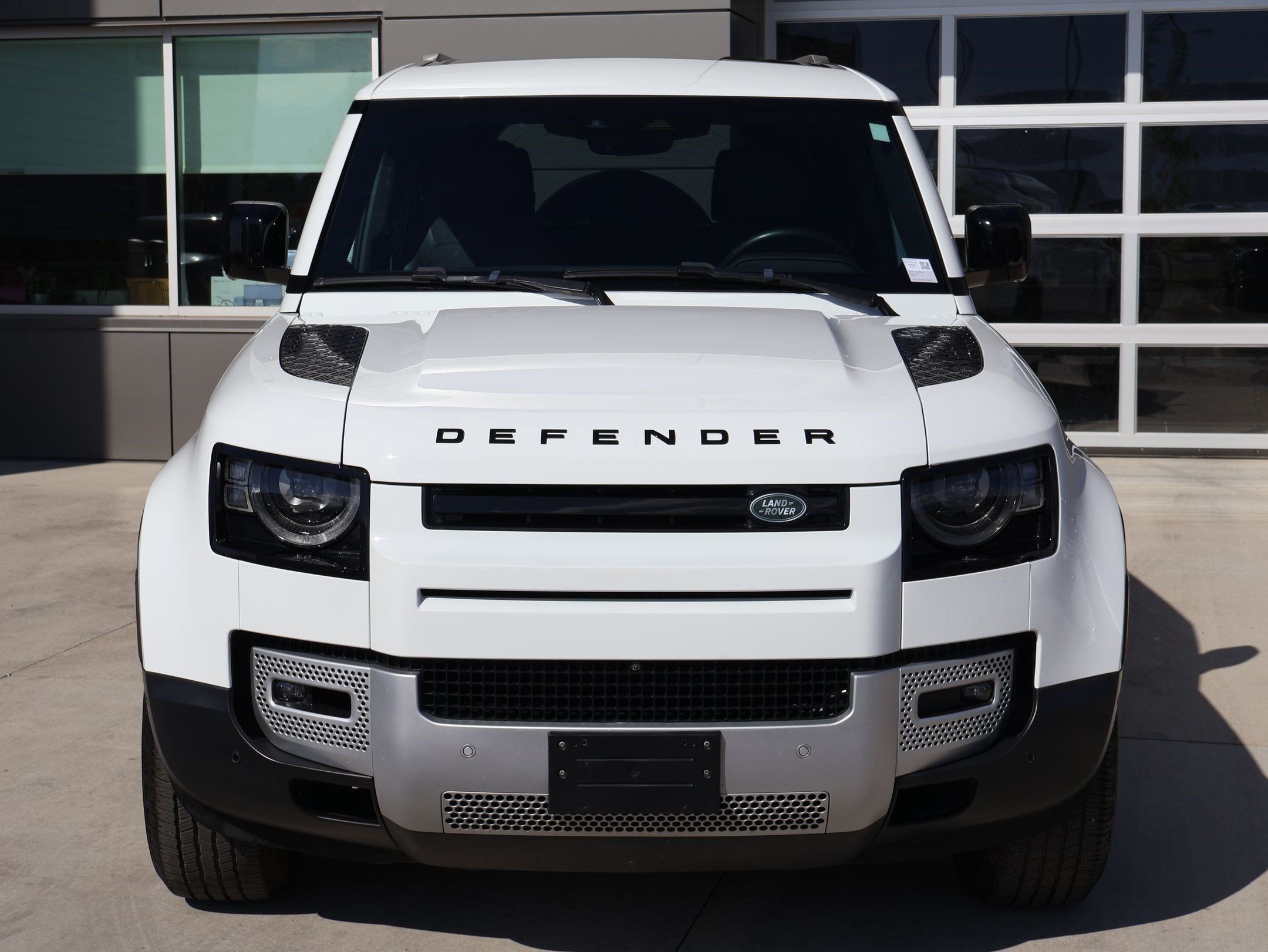 Used 2024 Land Rover Defender 110 S AWD/4WD image 2