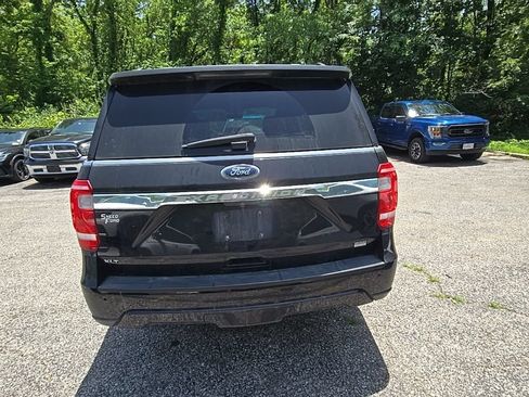 Used 2021 Ford Expedition XLT AWD/4WD image 6