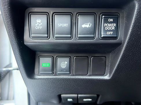 Used 2016 Nissan Rogue SL w/ SL Premium Package FWD image 17