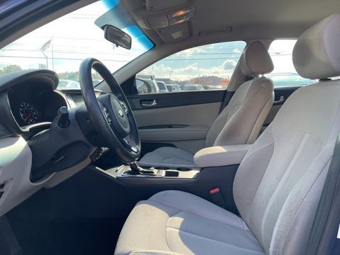 Used 2018 Kia Optima LX image 13