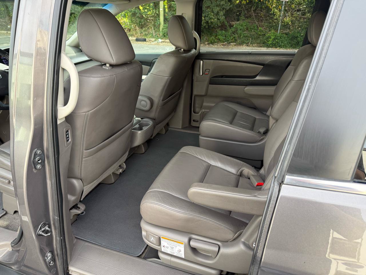 Used 2011 Honda Odyssey EX-L image 22