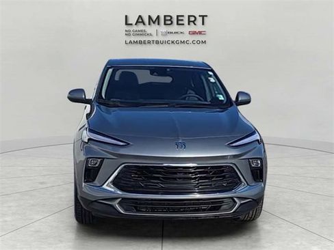 Used 2024 Buick Encore GX Preferred w/ Comfort Package image 8