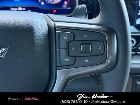 Certified 2025 Chevrolet Silverado 1500 High Country w/ High Country Premium Package AWD/4WD image 32