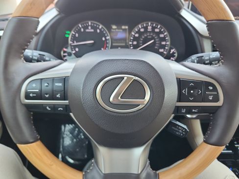 Used 2017 Lexus RX 350 AWD image 9