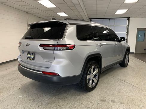 Certified 2021 Jeep Grand Cherokee L Limited RWD image 6