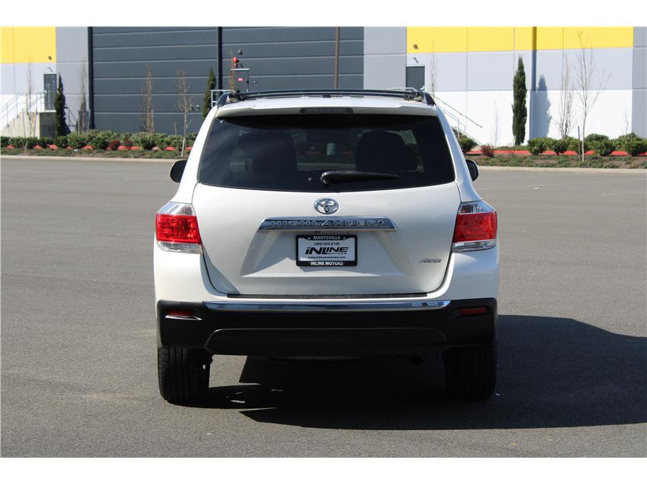 Used 2013 Toyota Highlander Limited AWD/4WD image 3