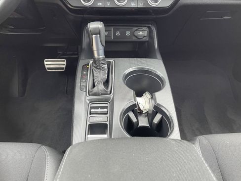 Used 2025 Honda Civic Sport image 11