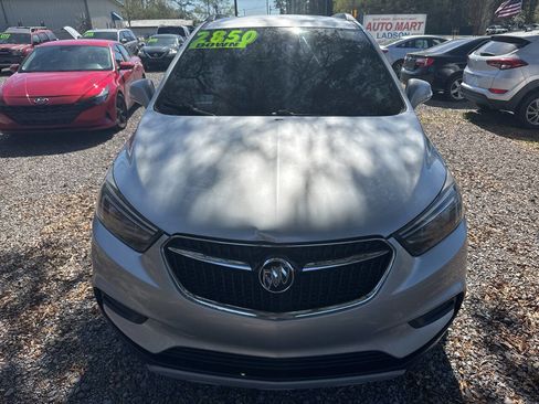 Used 2017 Buick Encore Preferred image 2