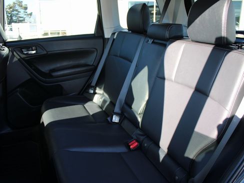 Used 2018 Subaru Forester 2.5i Limited image 28