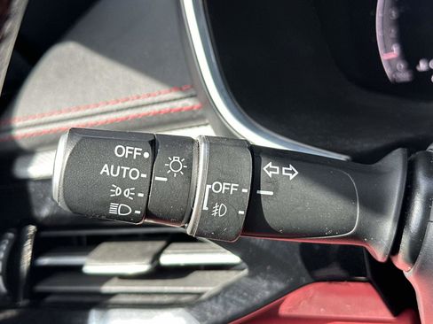 Used 2023 Acura MDX A-Spec image 33