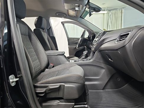 Certified 2023 Chevrolet Equinox LT image 13